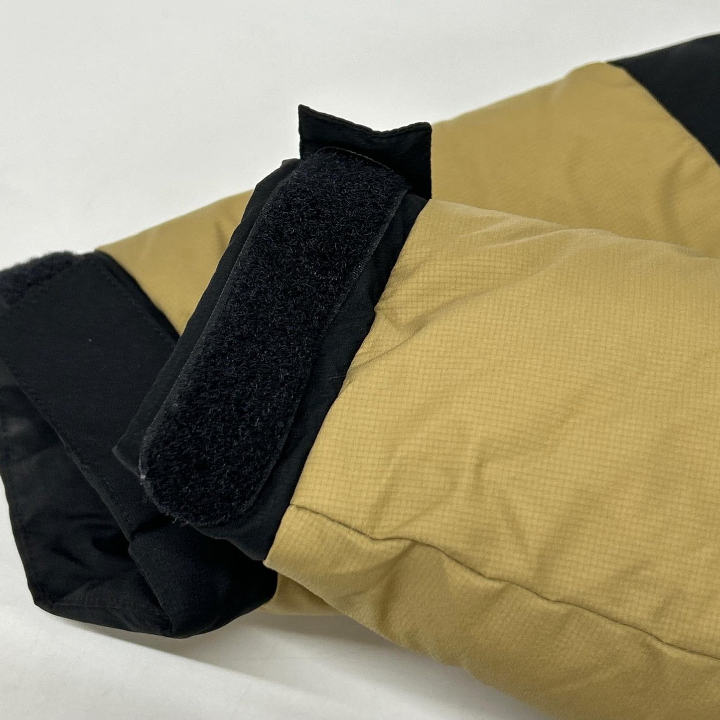 THE NORTH FACE Baltro Light Nylon Jacket Beige/Black Size XS