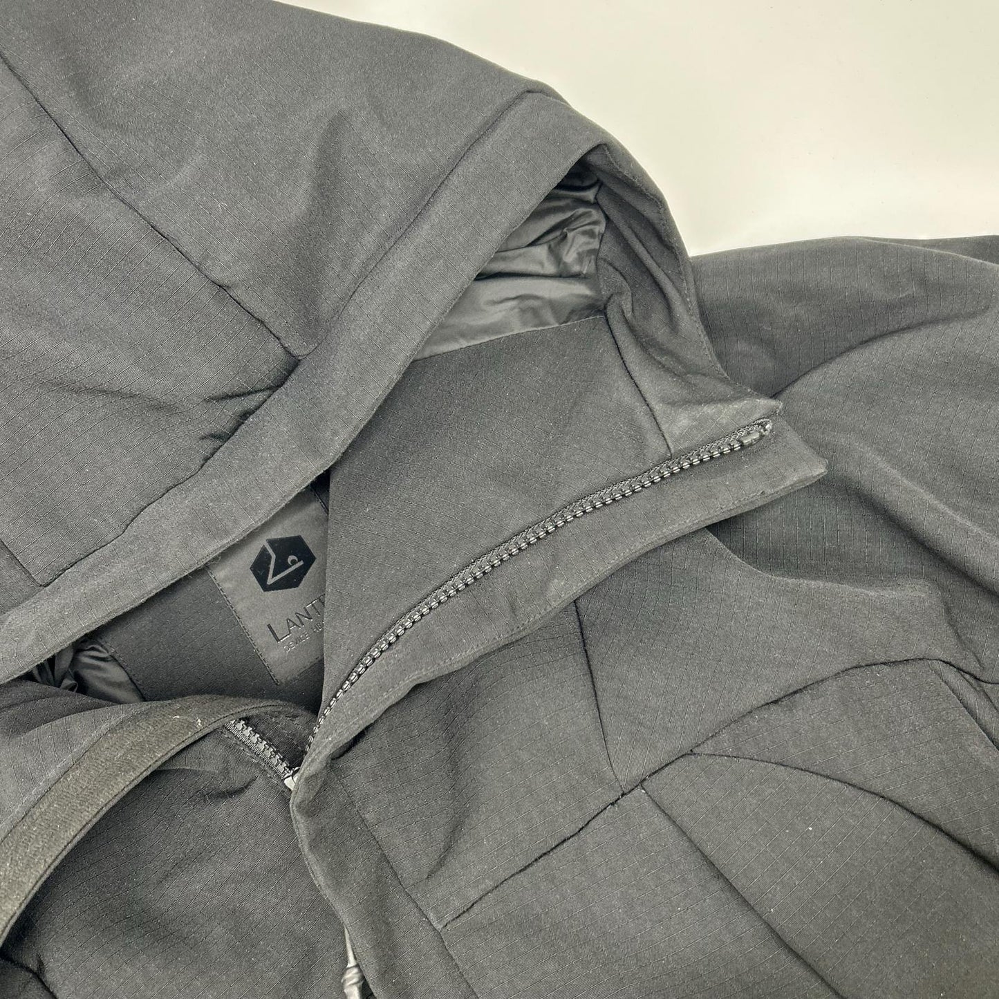 LANTERN Black Heating Hooded Jacket Polyester
