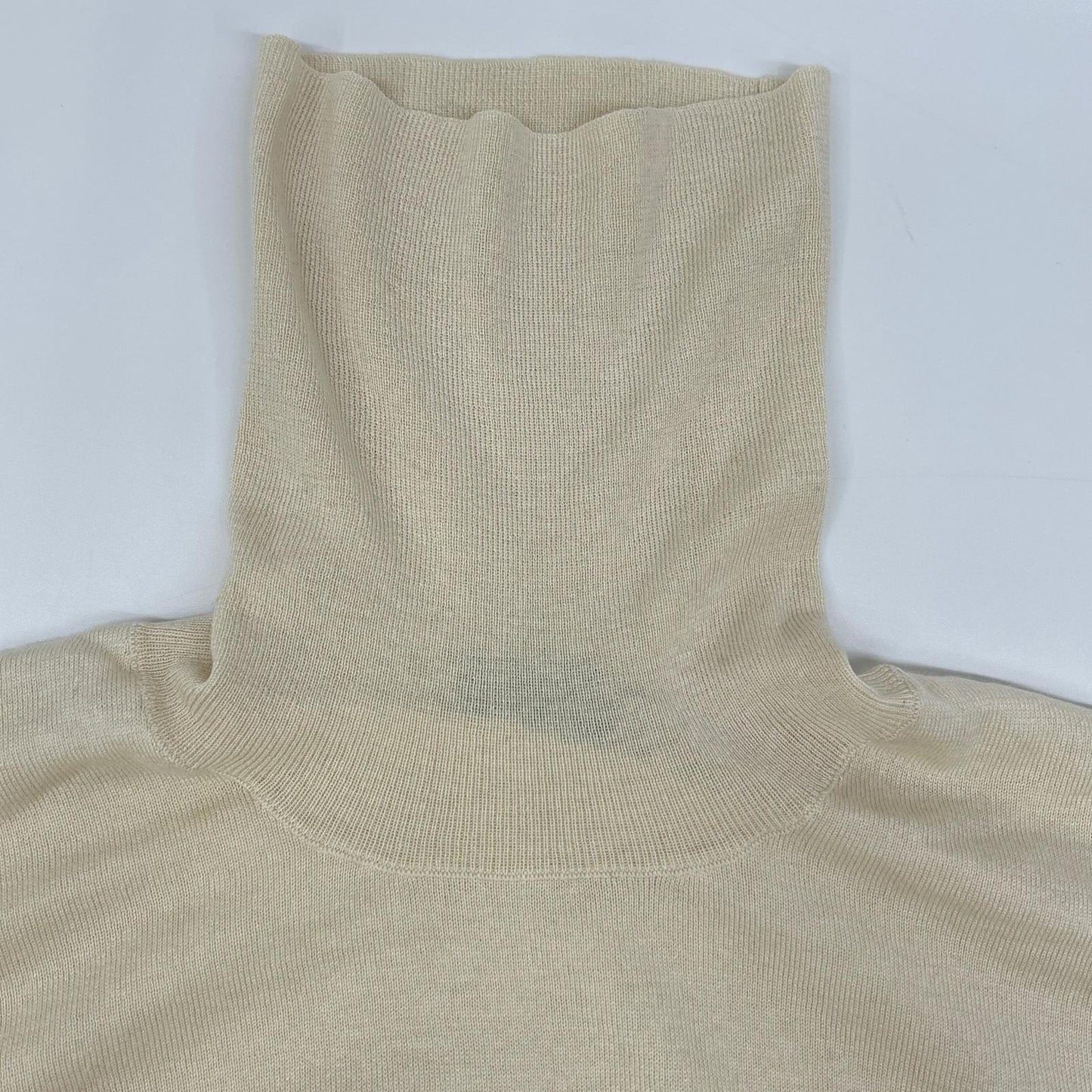 LANEUS Ivory Silk Cashmere Turtleneck Sweater Size 46