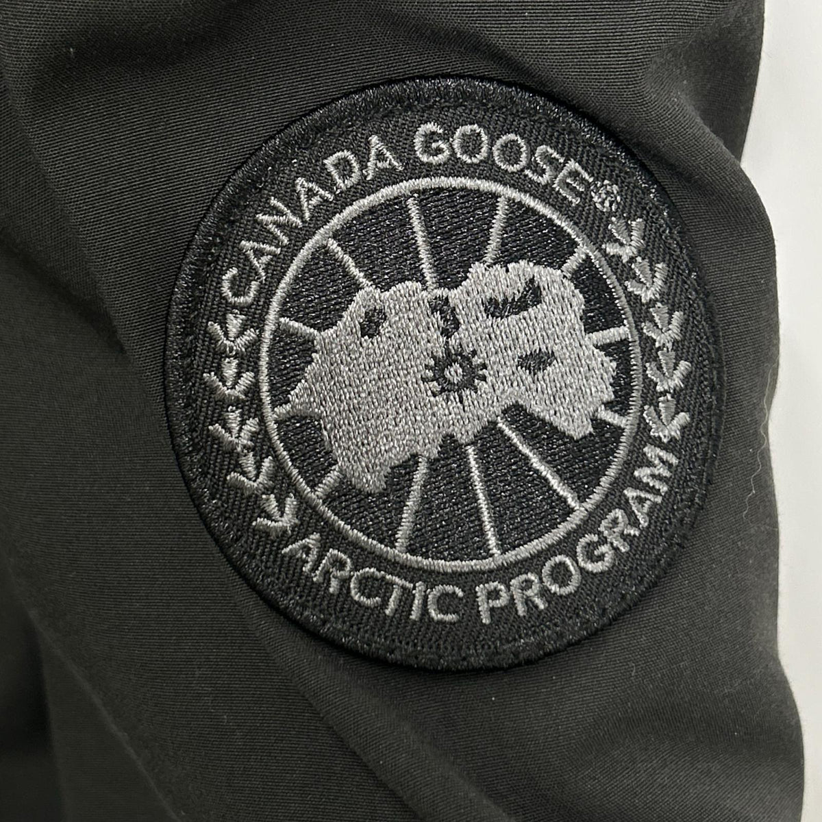 CANADA GOOSE Black Label Maitland Parka Black Jacket Size S
