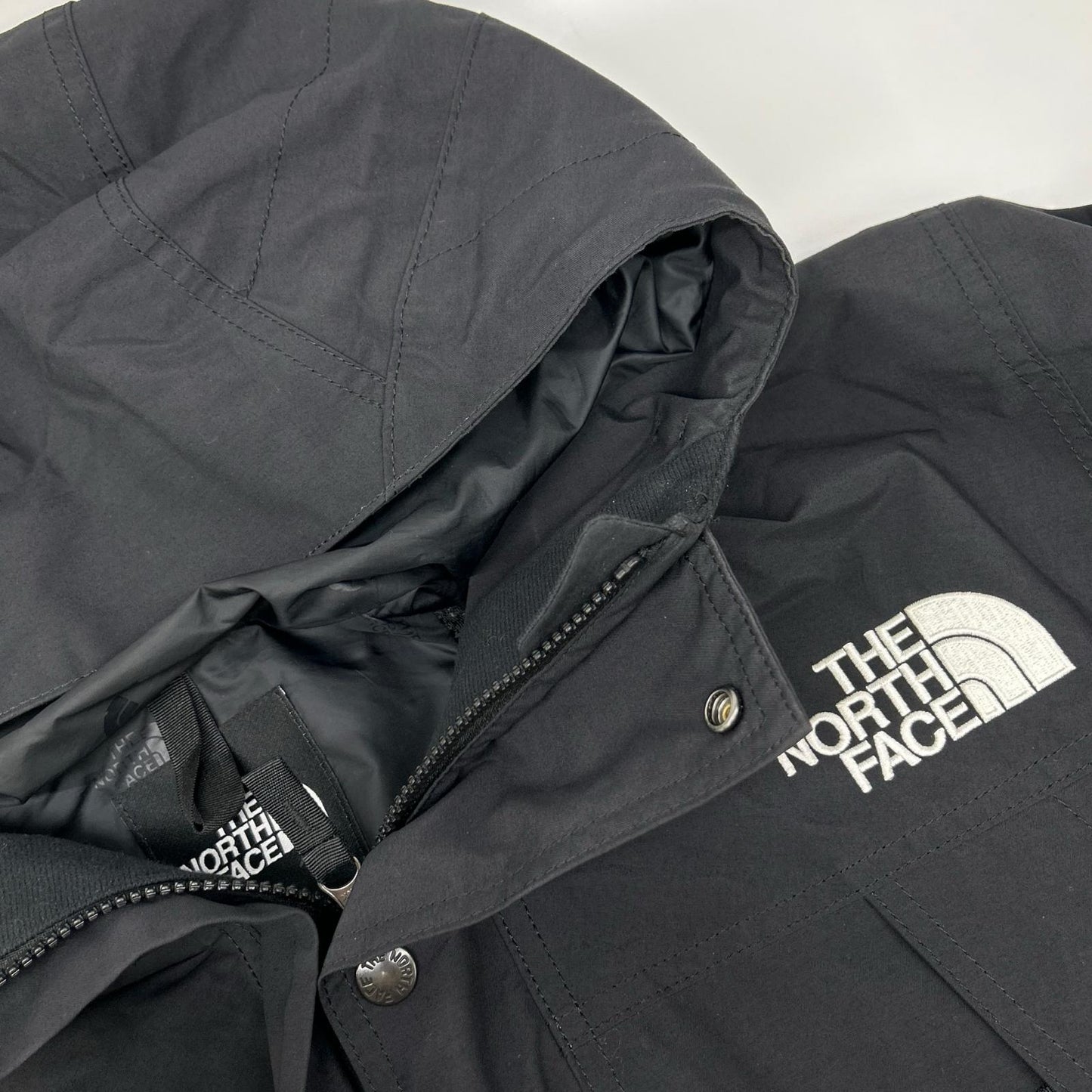 THE NORTH FACE Black CR Storage Nylon Jacket Size L