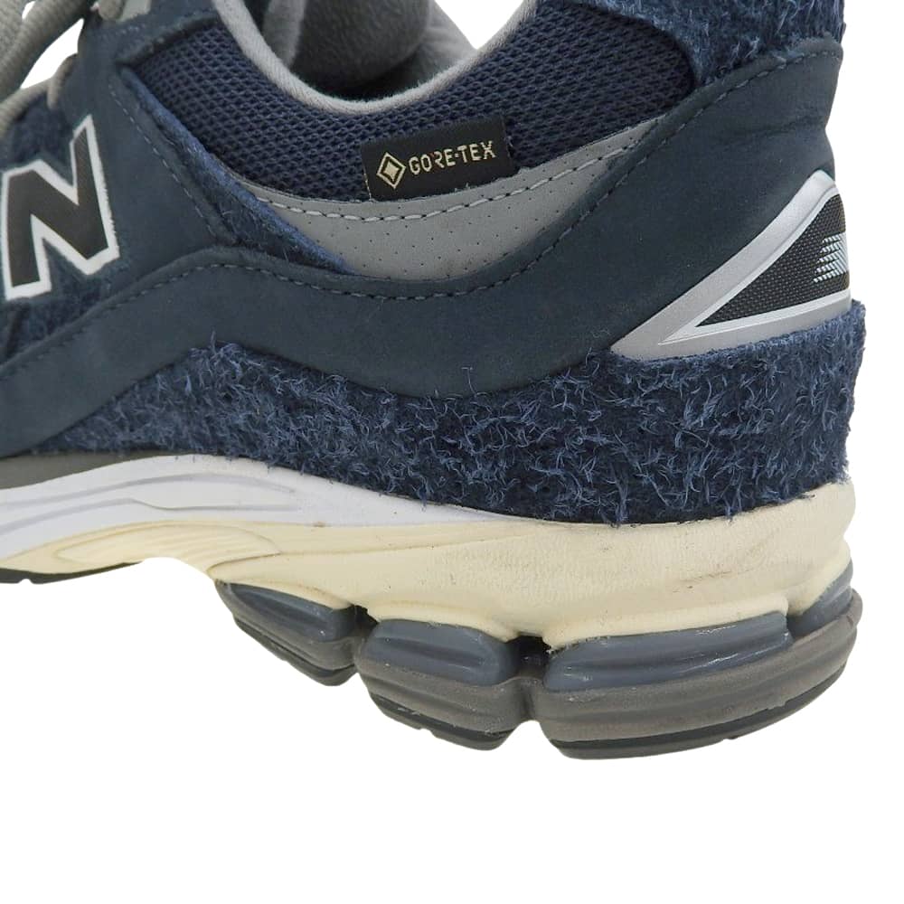 NEW BALANCE M2002RXH Gore-Tex Sneakers Navy Size 9.5(US)