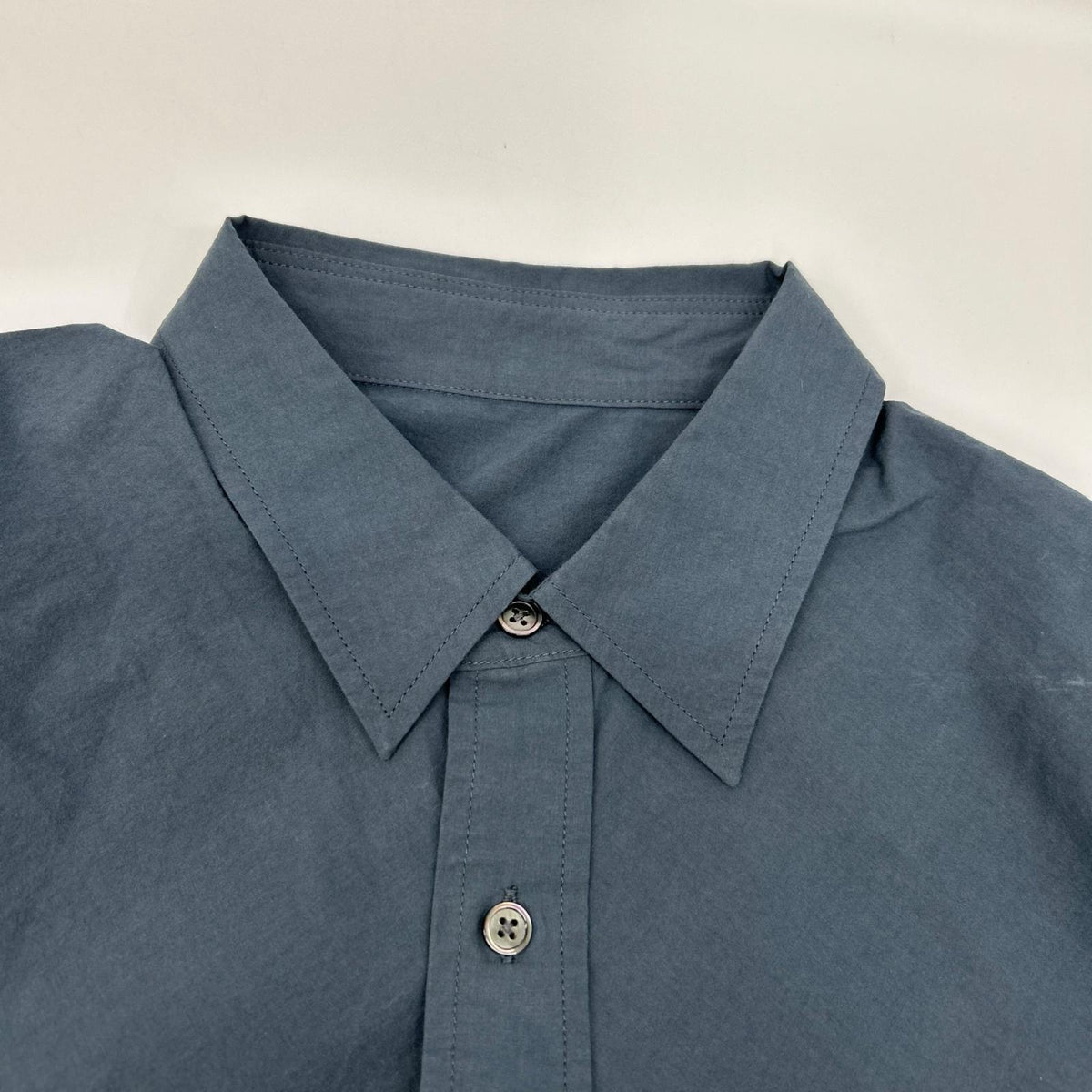 Fresh Service Gray Crisp Cotton Anorak S/S Shirt Size M