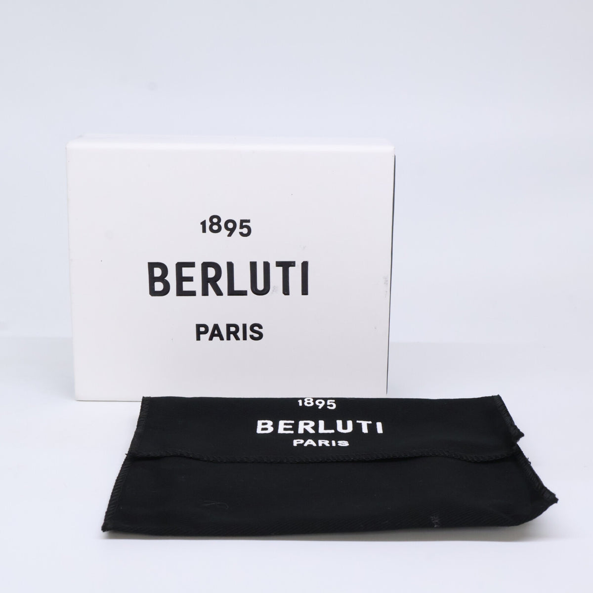 BERLUTI Macore Slim Flap Leather Compact Wallet Gray