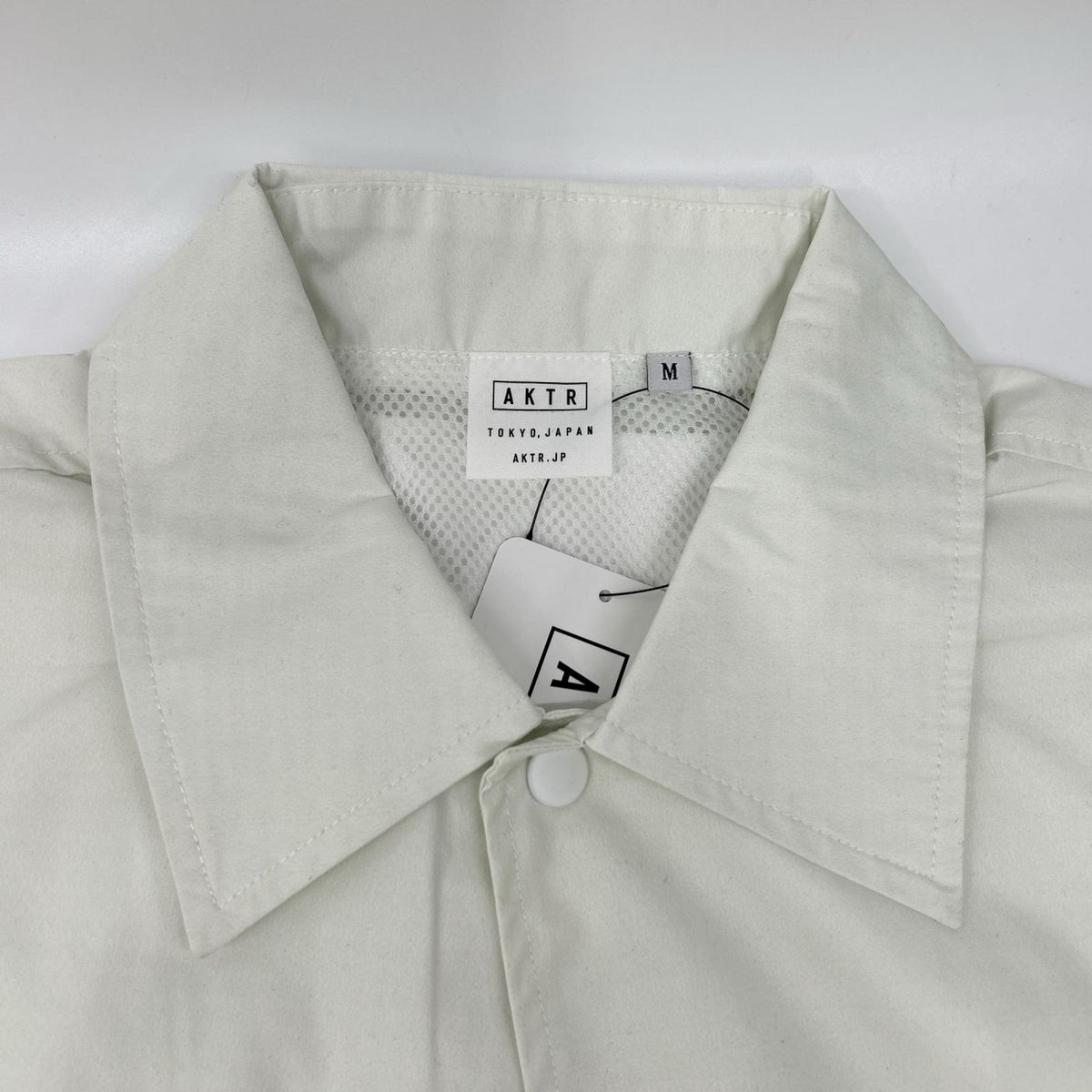 AKTR White Crazy Spray Coach Jacket Polyester Size M
