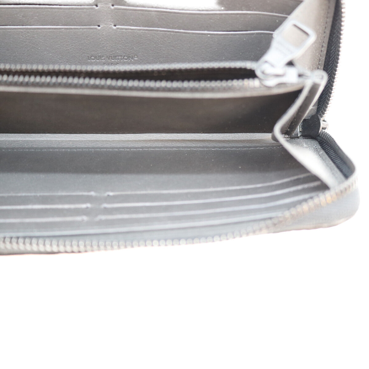 LOUIS VUITTON M11721 Monogram Taurillon Zippy Wallet Black