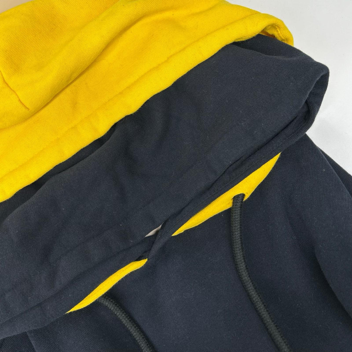 BUSCEMI Black/Yellow Sweat Hoodie Size M