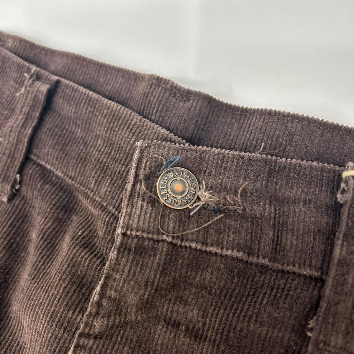 LEVI'S 85's 519-1528 Brown Corduroy Pants Size W34L32