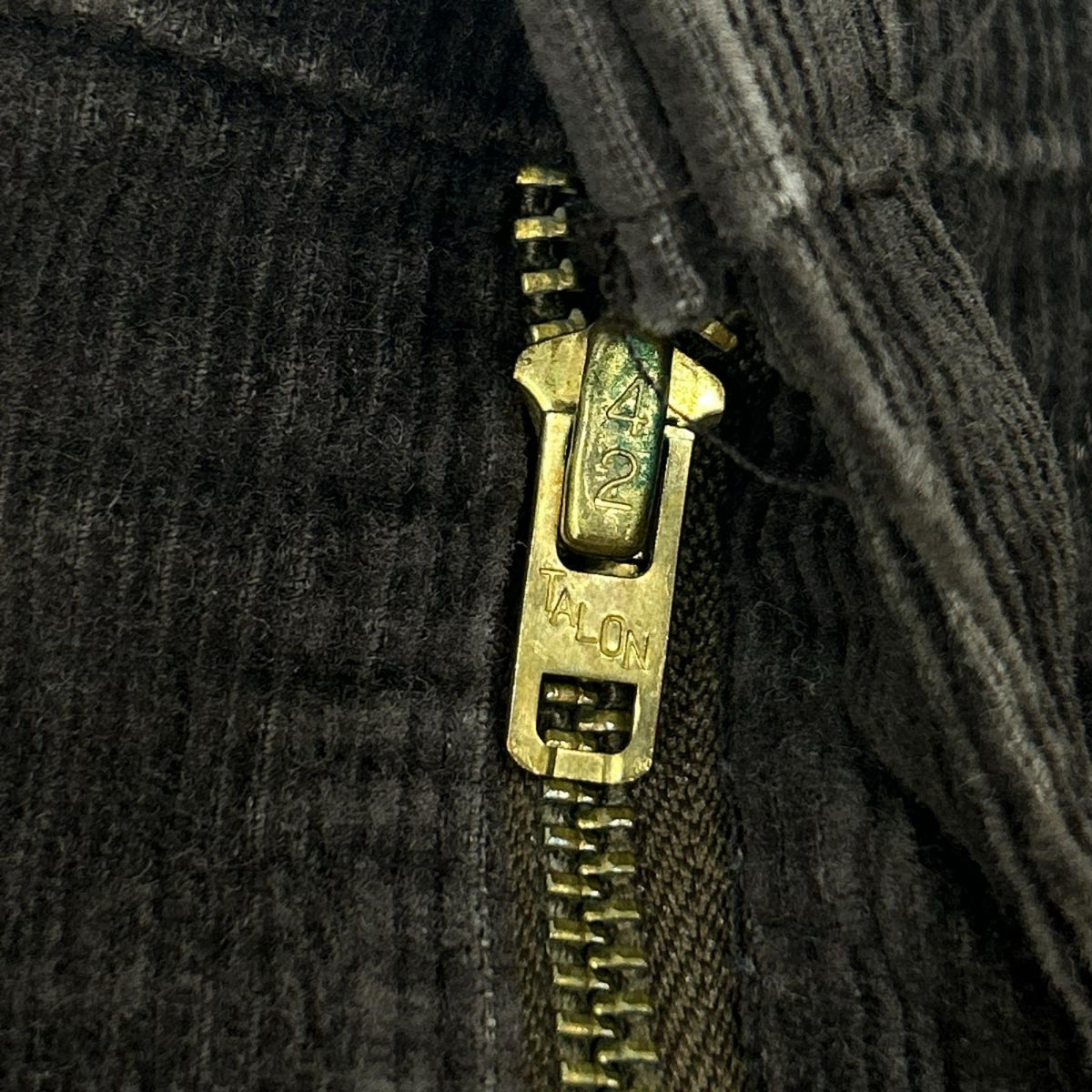 LEVI'S 85's 519-1528 Brown Corduroy Pants Size W34L32