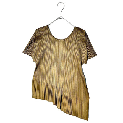 PLEATS PLEASE Asymmetrical Pleats T-Shirt Khaki Size 3