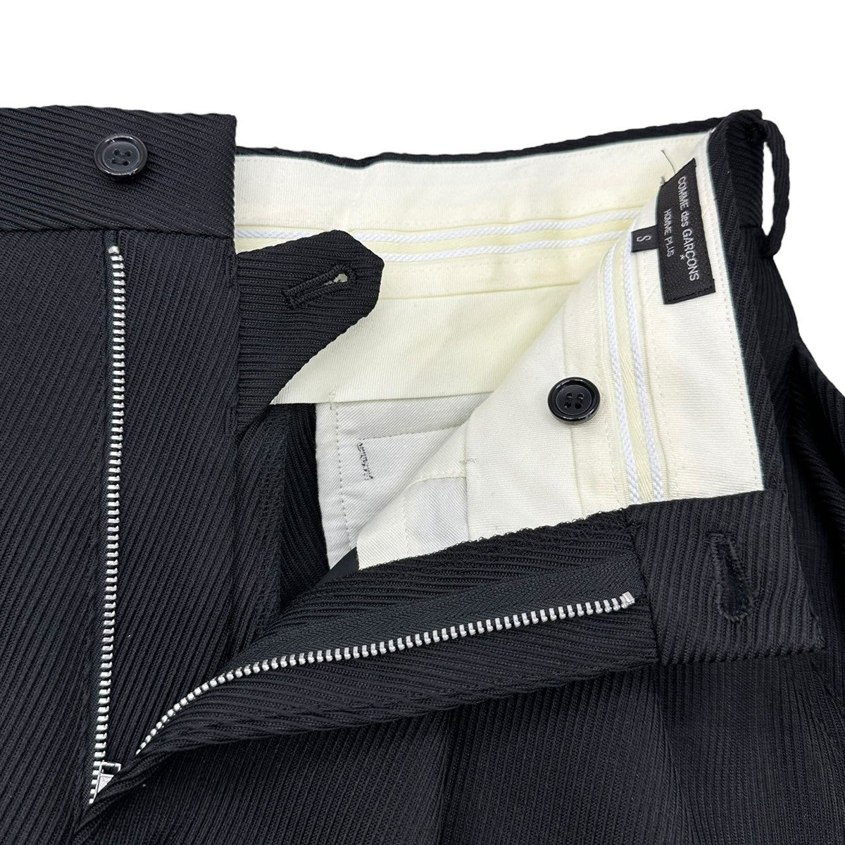 COMME des GARCONS HP 25SS Deformed Shorts Black Size S
