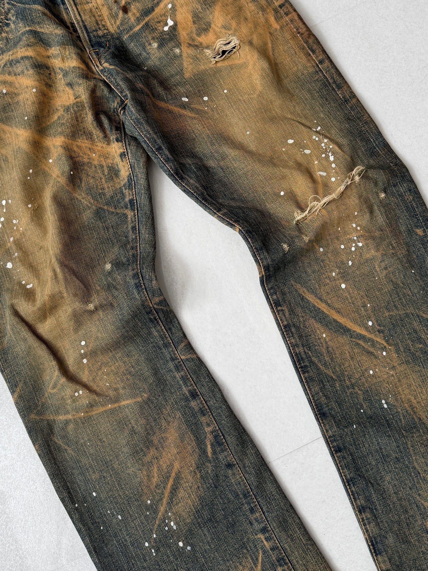 Swagger Brown Damaged Jeans Size 32