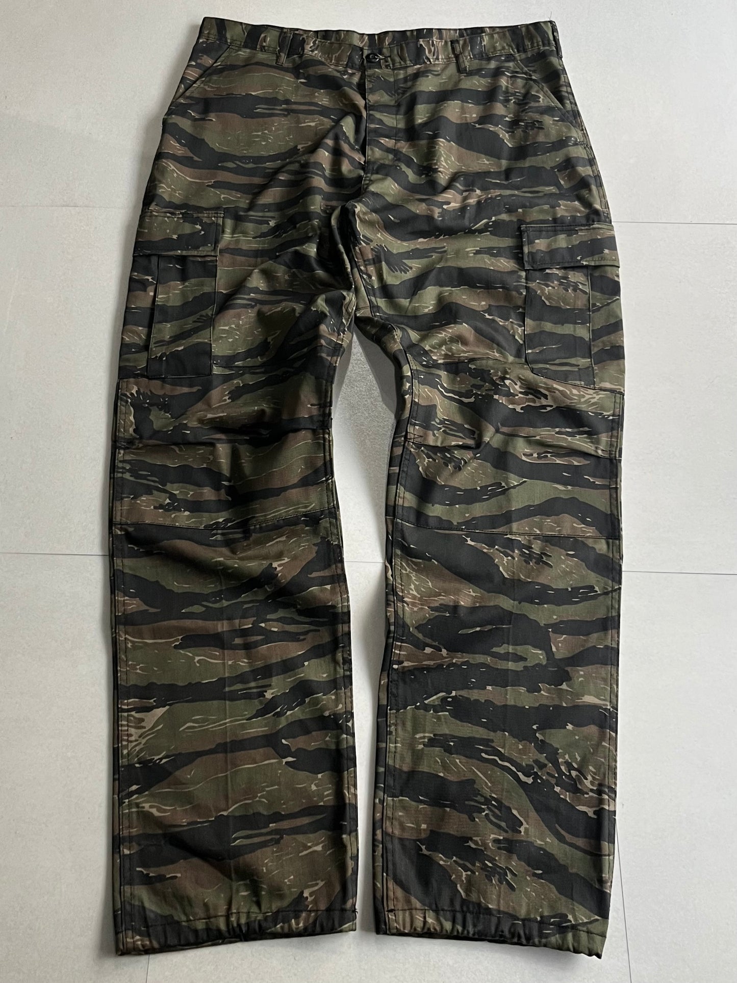 ROTHCO Wide Camo Cargo Pants