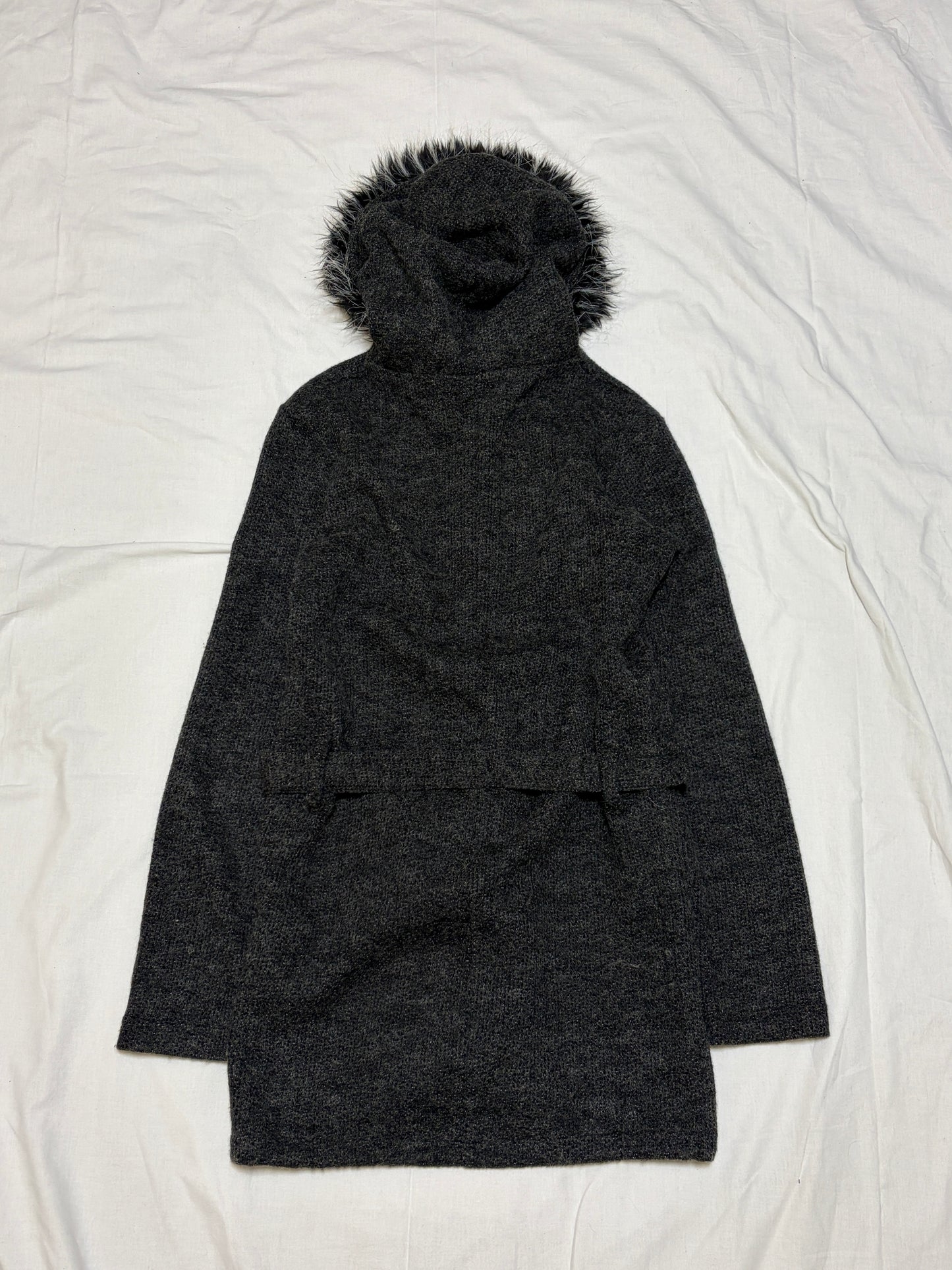 Schlussel Gray Removable Fur Adjustable Sleeve Shirt Size 2