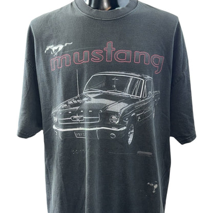 FORD MUSTANG 90s T-Shirt Size XL