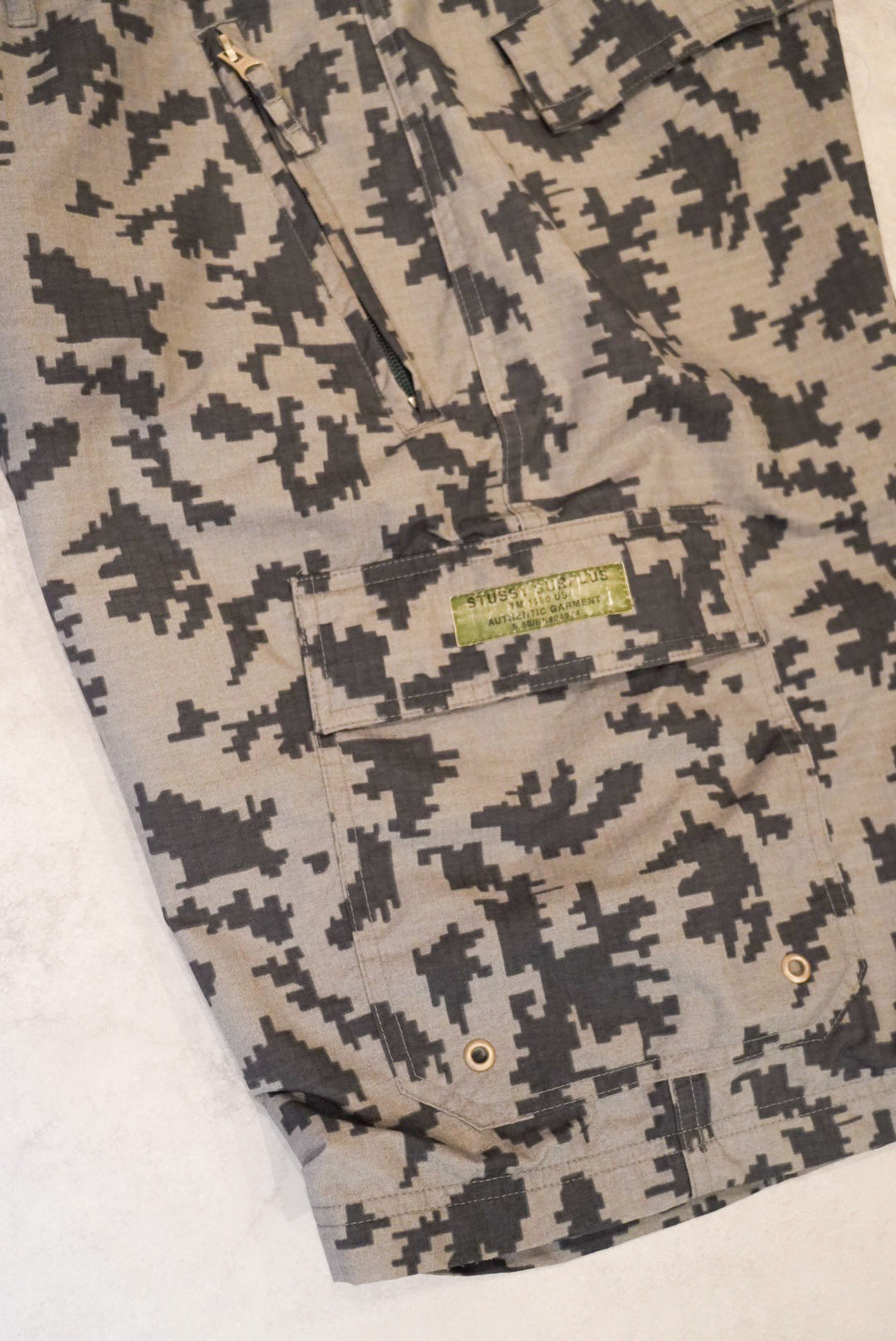STUSSY 00s Digital Camo Polyester Size L