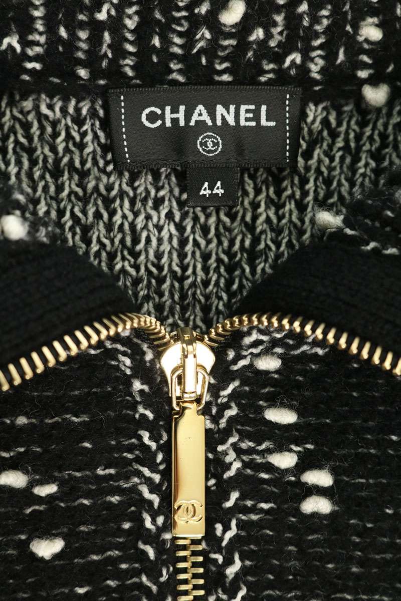 CHANEL AW26 Coco Mark Half Zip Knit Jacket Multi Size 44