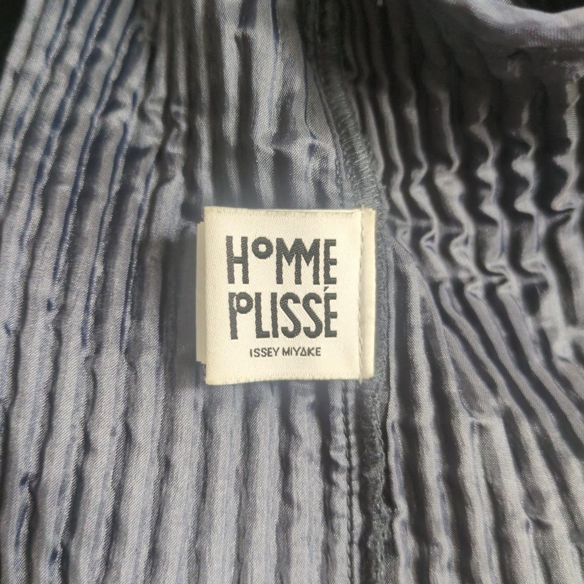 HOMME PLISSE ISSEY MIYAKE 3B Pleats Coat Navy Size 1