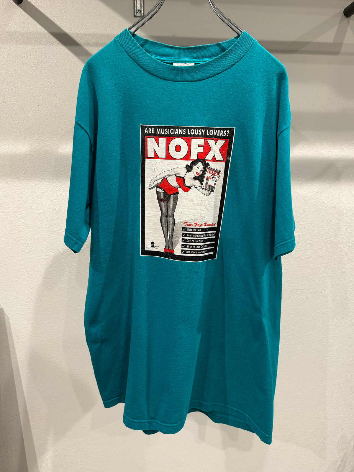 NOFX band tee Vintage 90s band graphic tee Green Size L