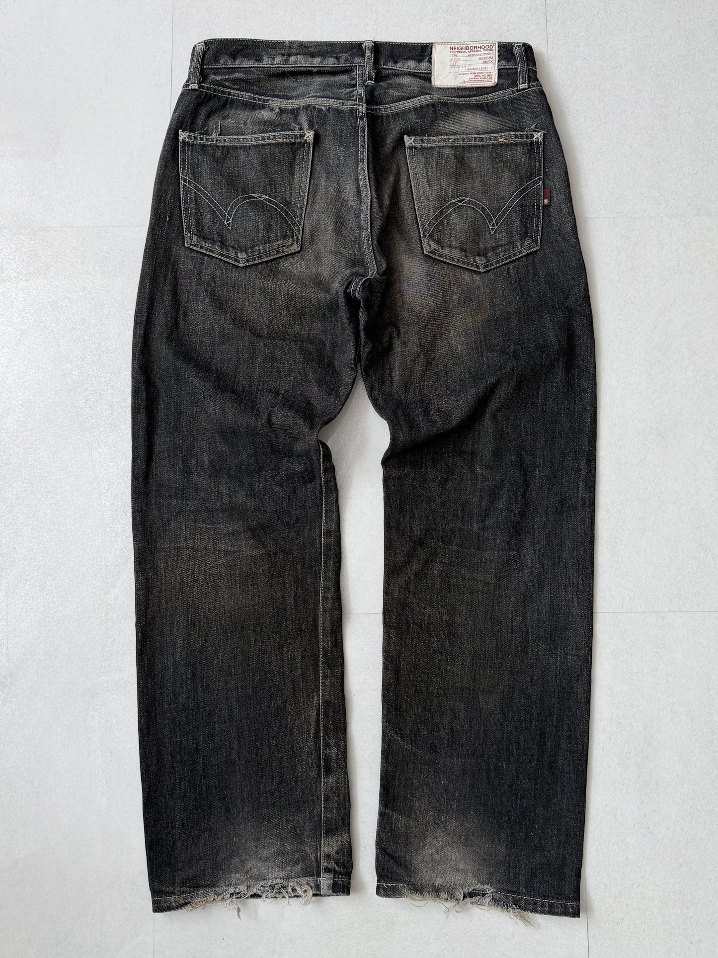 Neighborhood Damaged Black Jeans Size M