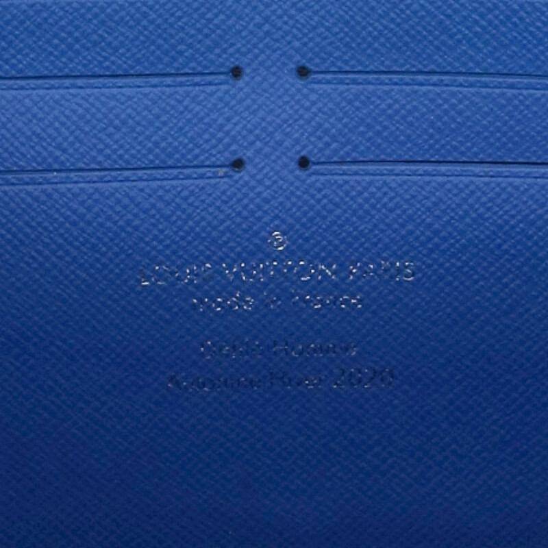 LOUISVUITTON Monogram Clouds Soft Trunk Wallet Size Multi