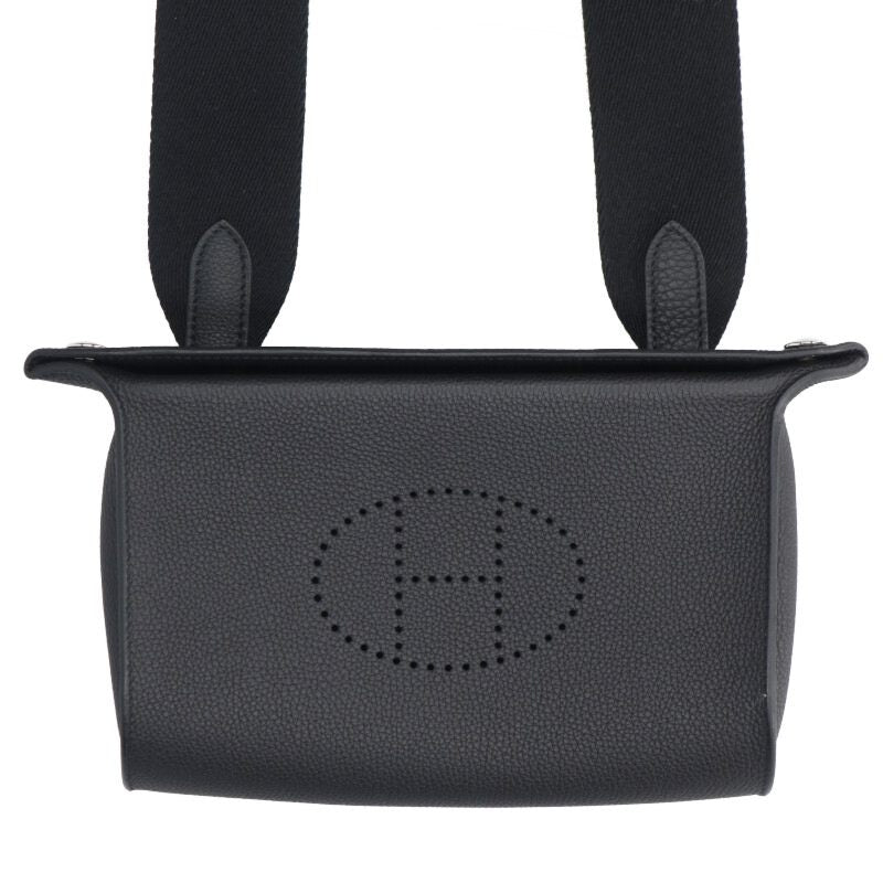 HERMES Vetopoche Leather Shoulder Bag Black Size ONE SIZE