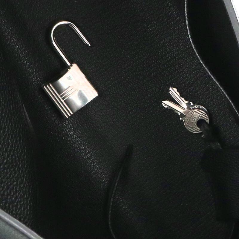HERMES Kelly Messenger Togo Calfskin Leather Size ONE SIZE