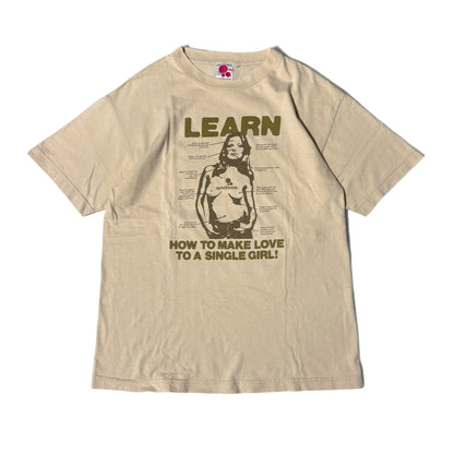 Syndrome. 00s "How To Make Love" USA Made T-Shirt Size M