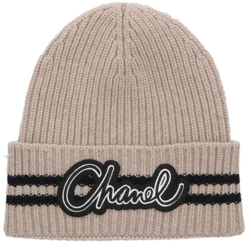 CHANEL Beige Cashmere Logo Patch Knit Beanie