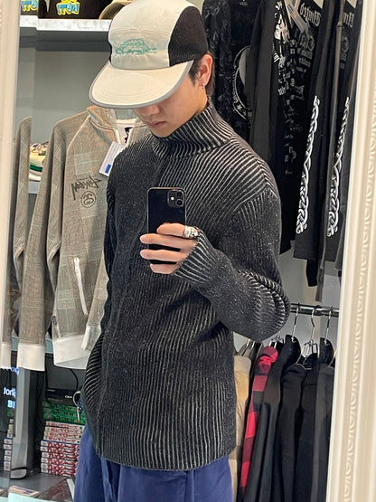 Movin Drivers Knit Sweater Size M