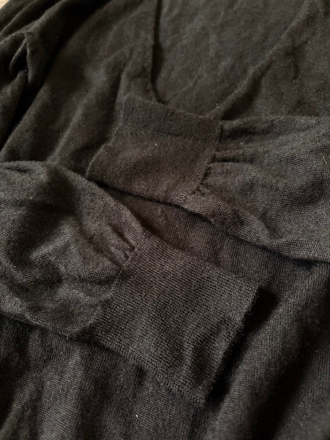Yves Saint Laurent 2000s Cashmere Deep Sweater Black Size M