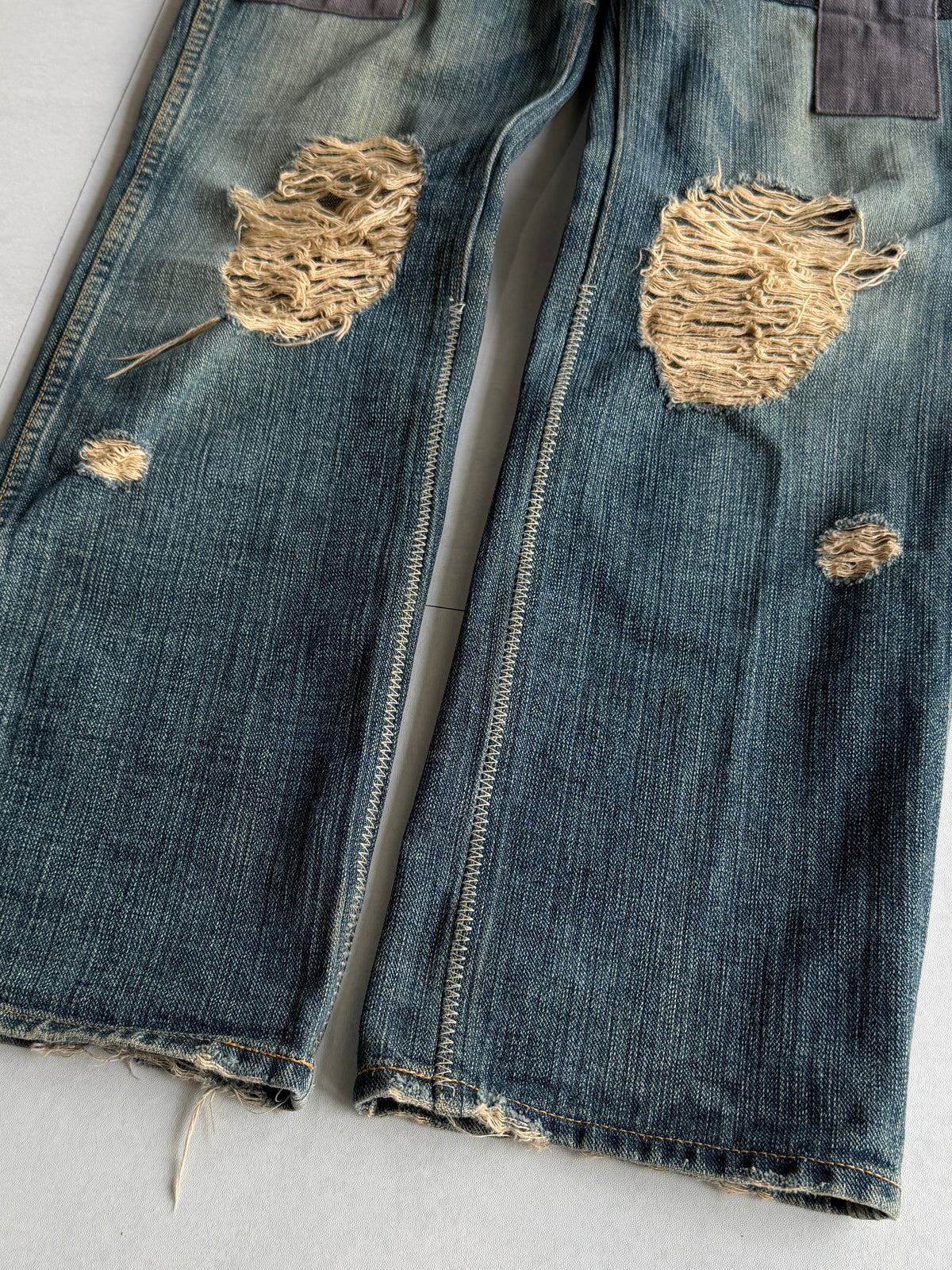 number (n)ine Destroyed Patchwork Straight Denim Size 0