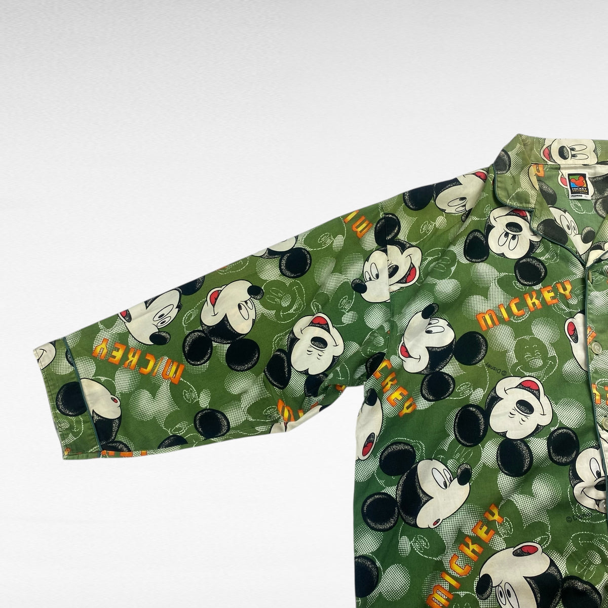 Mickey Unlimited 90s Shirt Size L