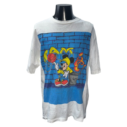Disney T-Shirt Size XL