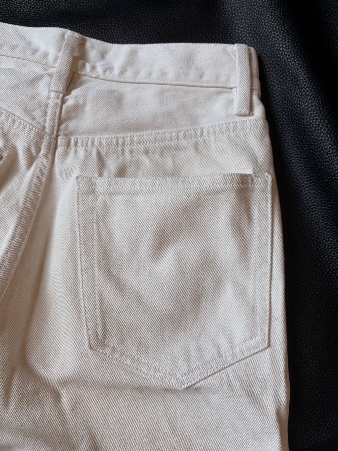 AURALEE SS20 Hard Twist Coated Denim Jeans White Size 25