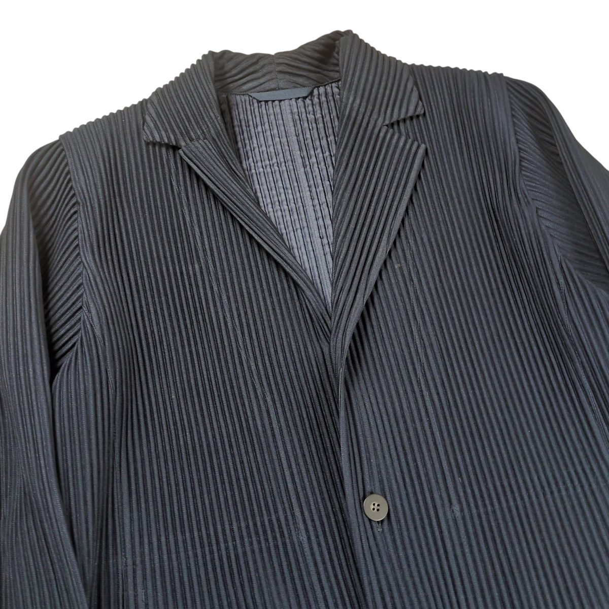 HOMME PLISSE ISSEY MIYAKE 3B Pleats Coat Navy Size 1