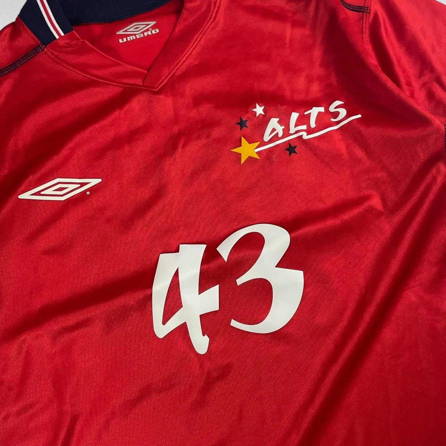 Umbro 00s Shirt Blue Size L