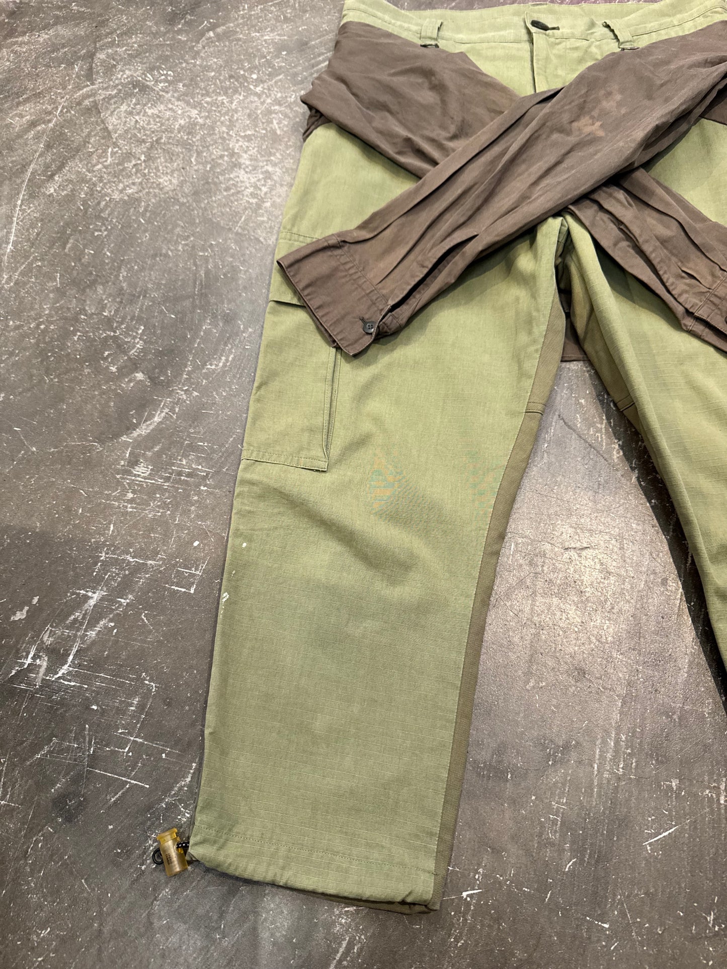 undercover 01SS Khaki Cotton Pants Size M