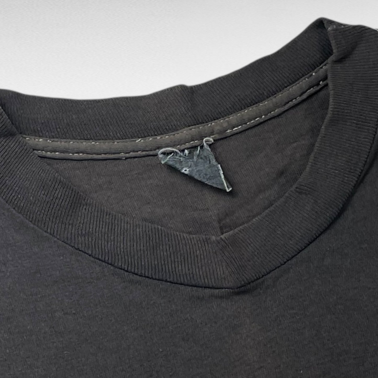MAUI 90s Short Sleeve T-Shirt Black Size M