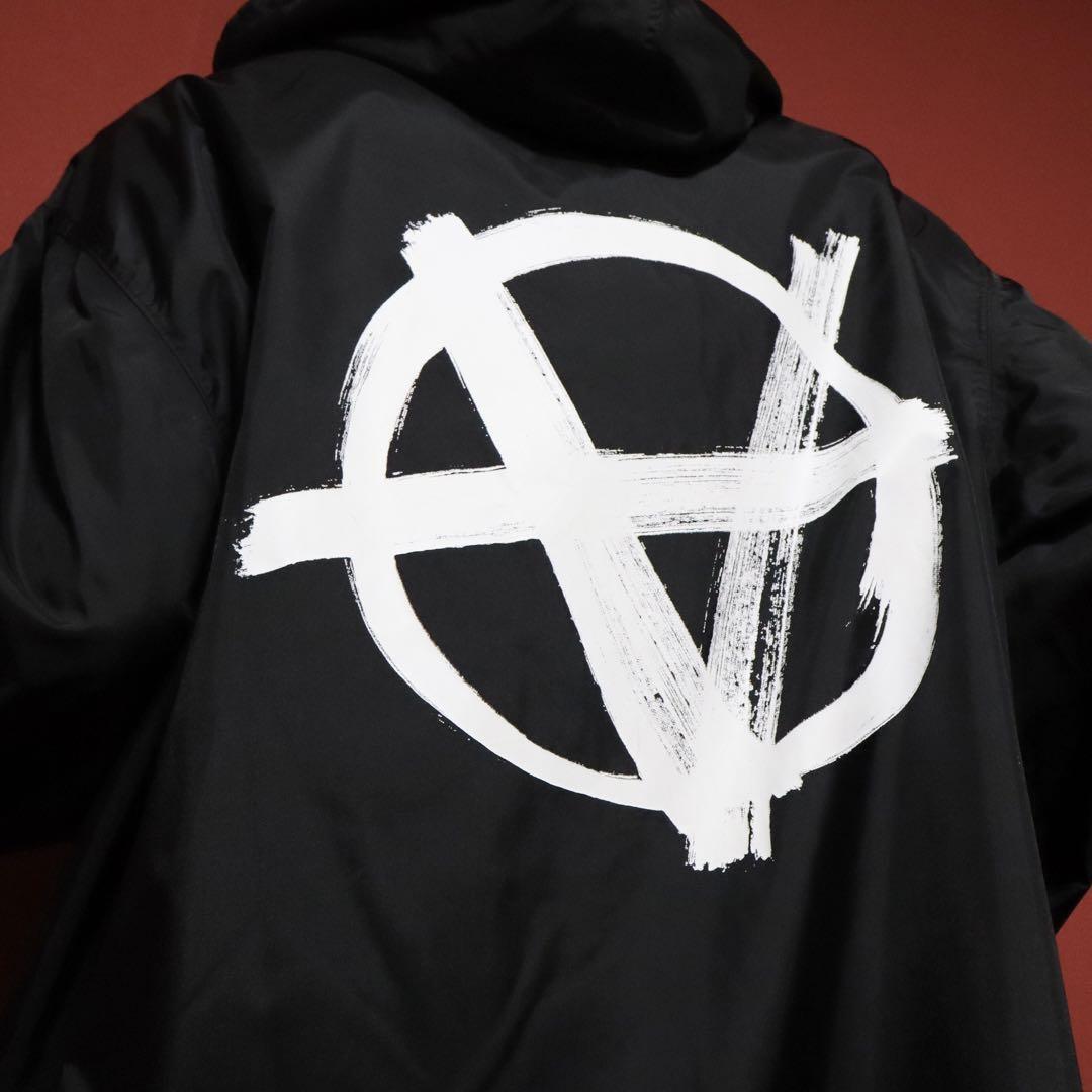Vetements 19AW Anarchy Raincoat Hooded Nylon Size FREE