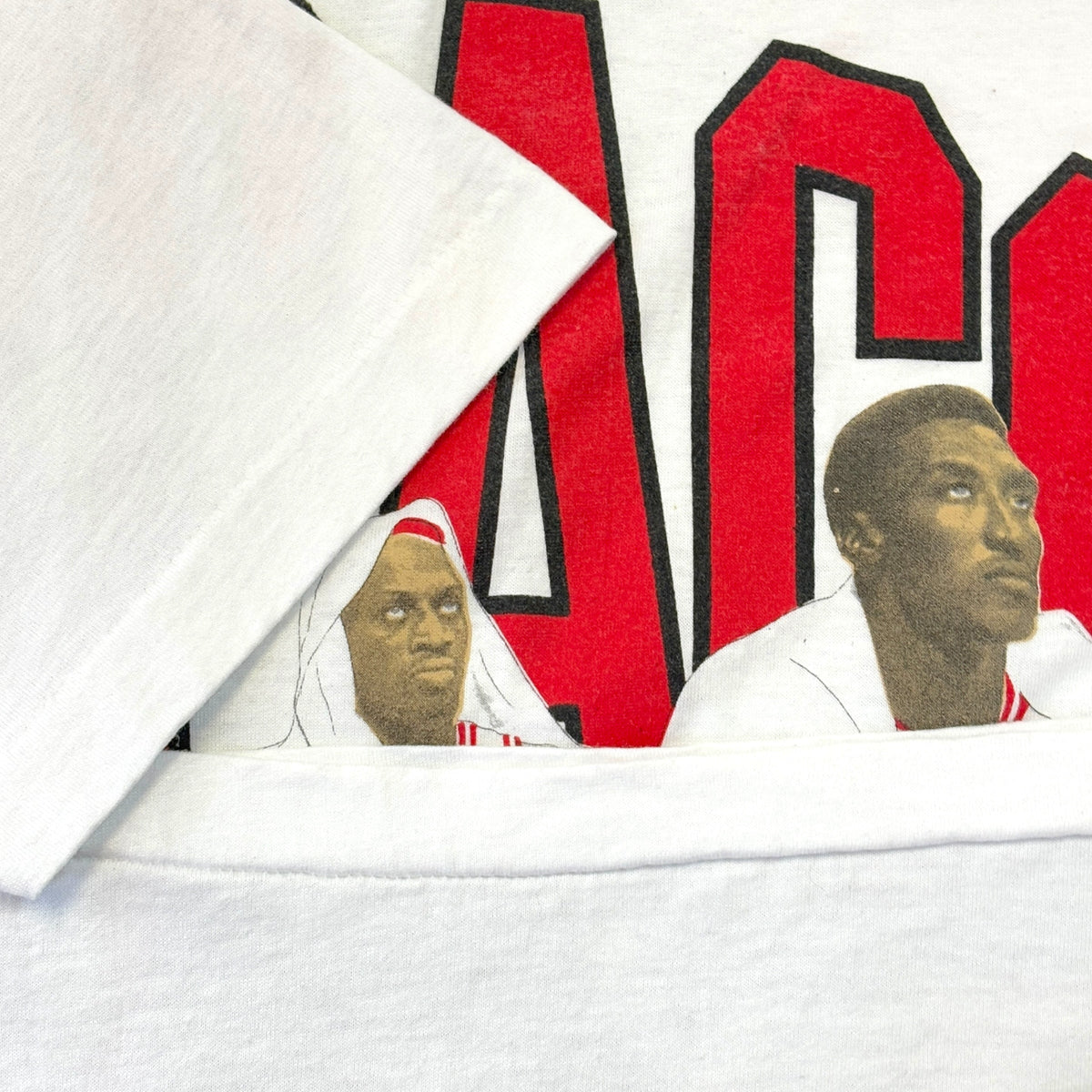 The Bulls 1996 72-10 Jordan etc T-Shirt Size XL