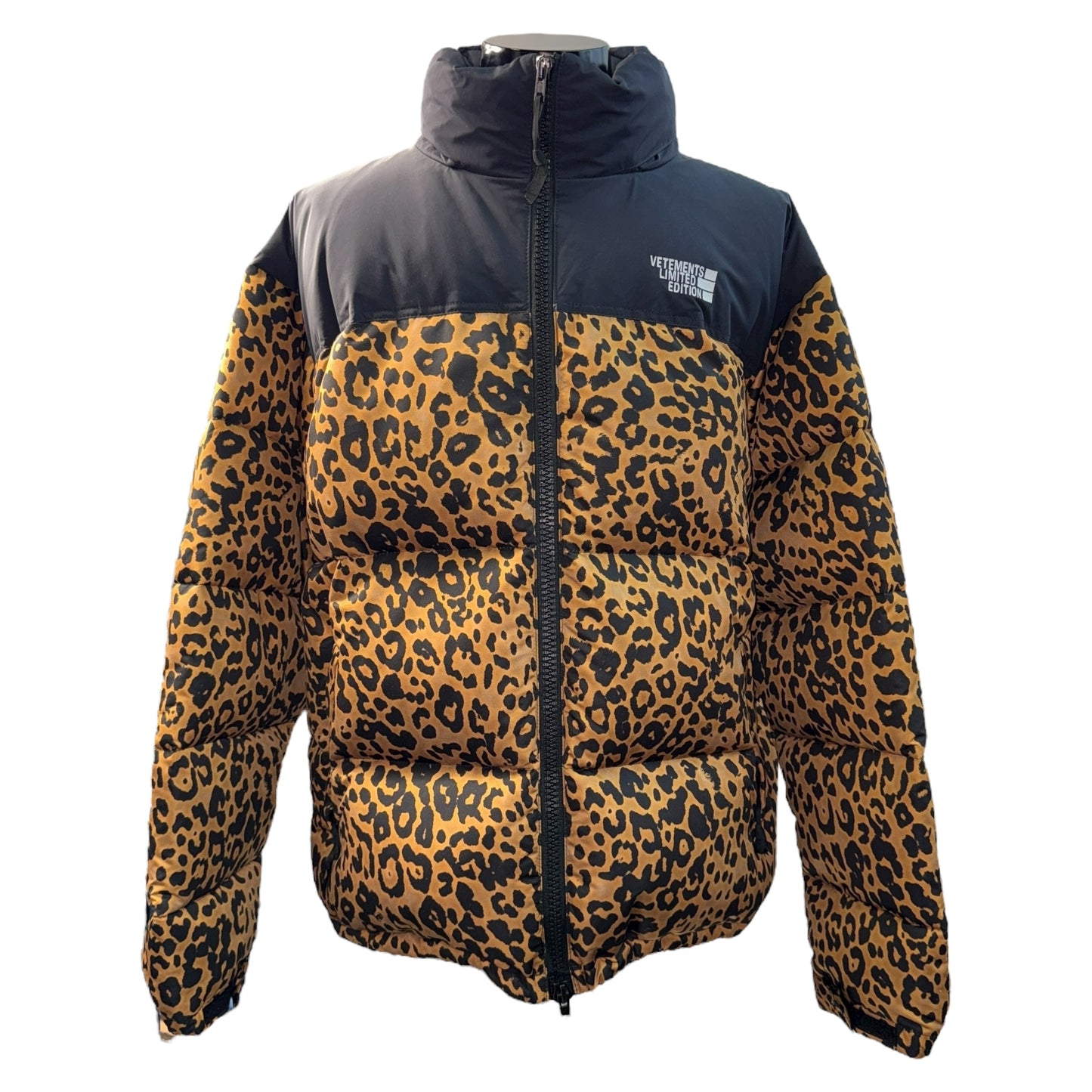 Vetements Down Jacket Leopard Size XL