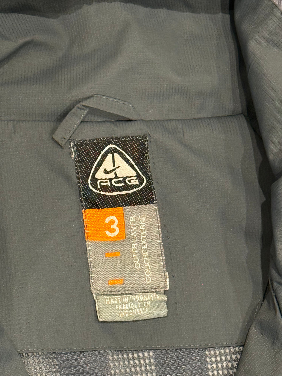 NIKE ACG 00s 3-Layer Nylon Jacket Size XXL