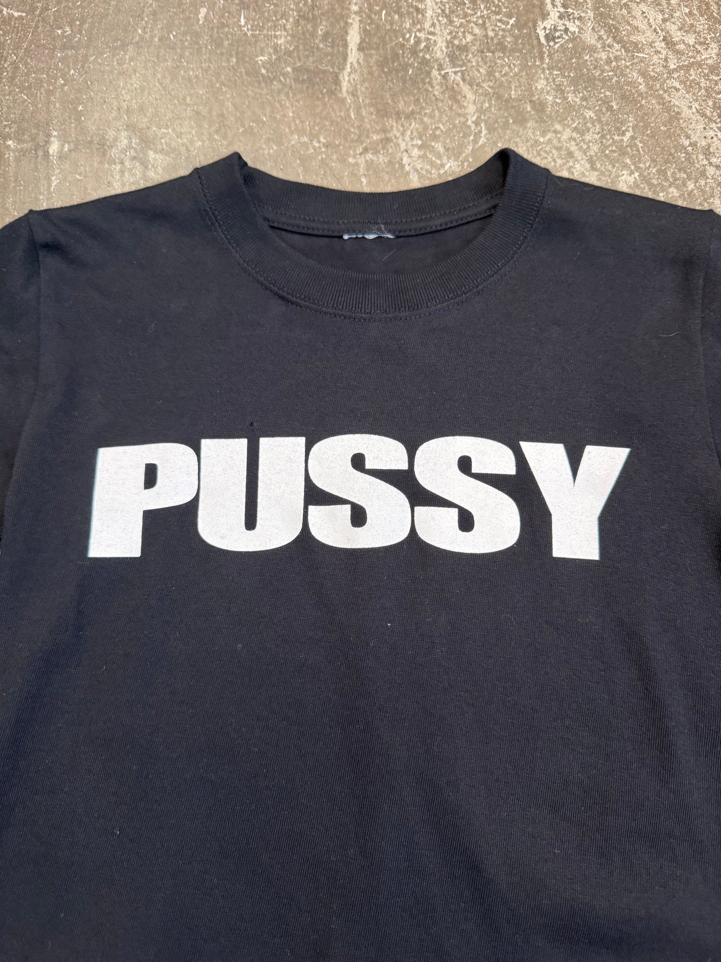 Vintage PUSSY TEE Black Size XS