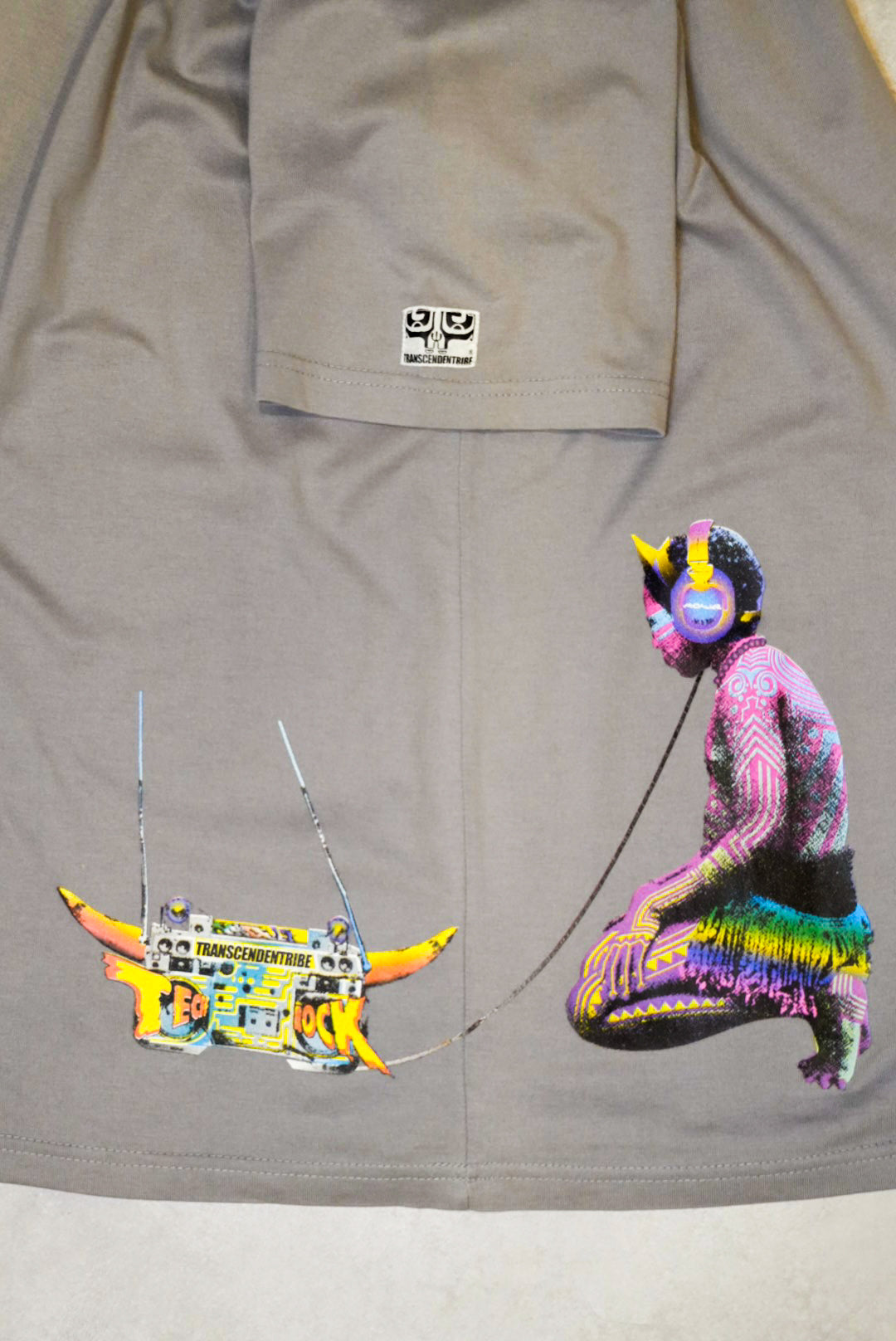 Vandalize 00s Gray T-Shirt