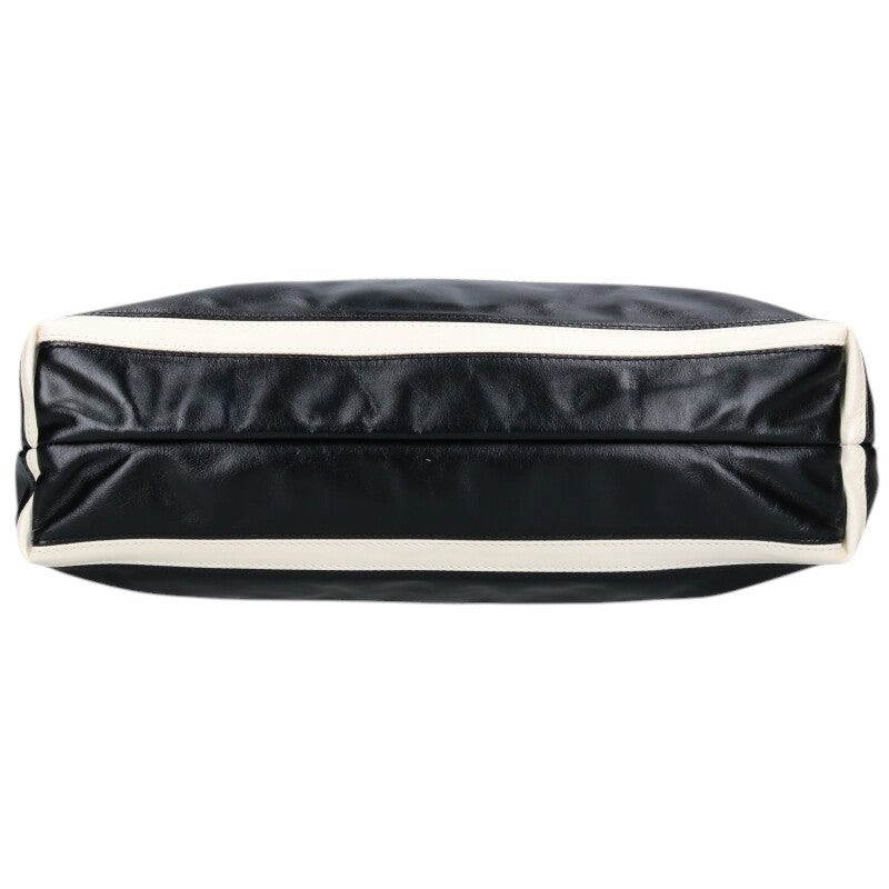 CHANEL CHANEL22 Small Shiny Calfskin Handbag Size ONE SIZE