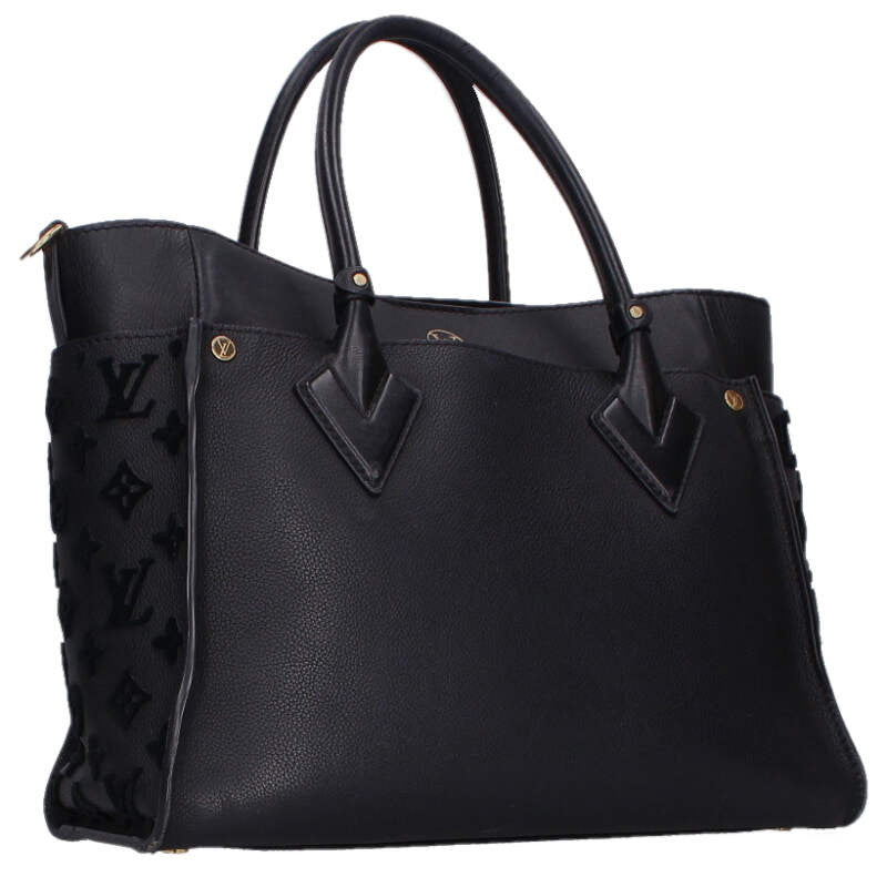 LOUISVUITTON On My Side MM Monogram Tuftage Size ONE SIZE
