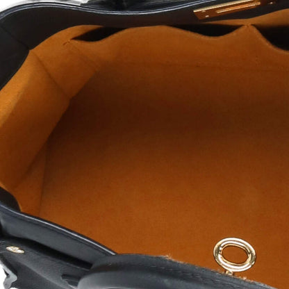 LOUISVUITTON On My Side MM Monogram Tuftage Size ONE SIZE