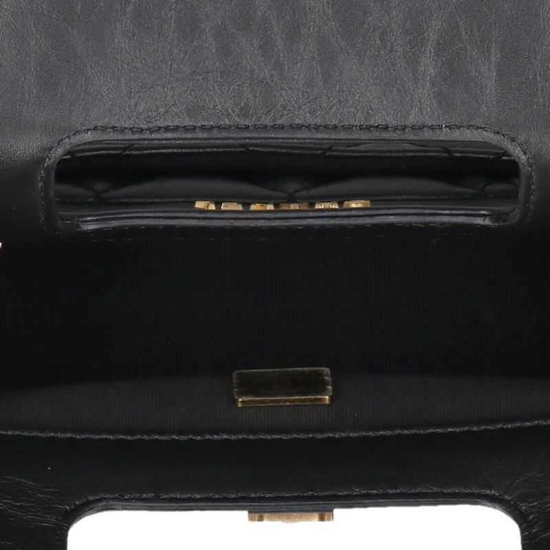 CHANEL Quilted Leather Shoulder Bag Black & Size ONE SIZE