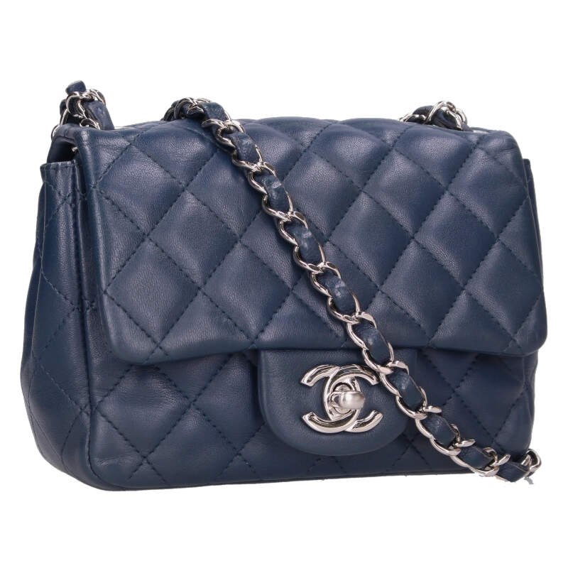CHANEL Mini Matelasse 16 Lambskin Chain Size ONE SIZE